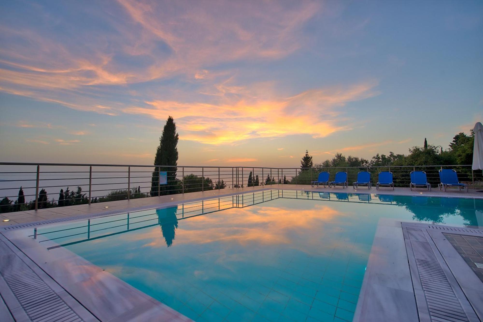 Apartmán Panoramic Sunset Kothréas Exteriér fotografie